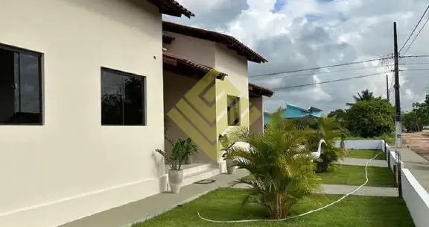 Casa em condomínio fechado com 3 quartos à venda no Centro