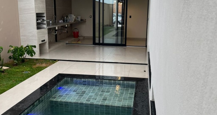 Casa em condomínio fechado com 3 quartos à venda na Avenida Manuel Lucio, 355, Grand Ville, Uberlândia