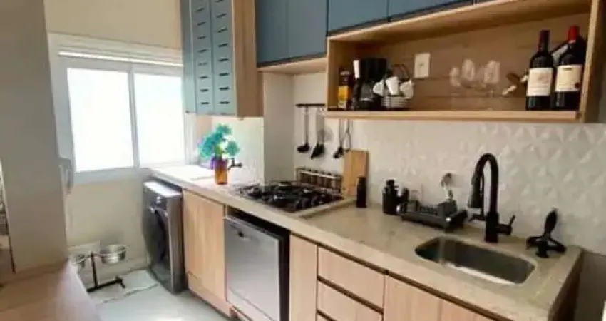 Apê charmoso na mooca ? 2 quartos planejados e condomínio completo!