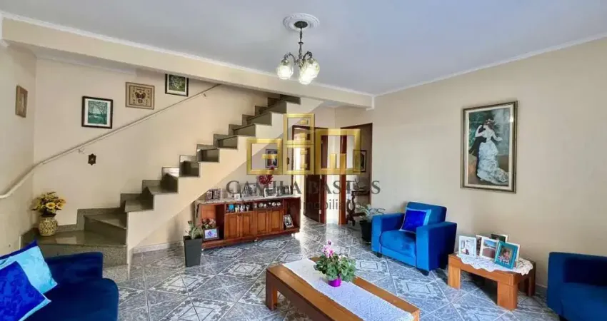 Casa à venda no bairro Jardim Cascatinha - Poços de Caldas/MG