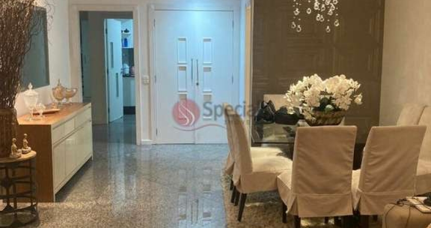 Apartamento no Jardim Anália Franco, próximo rua Emília Marengo