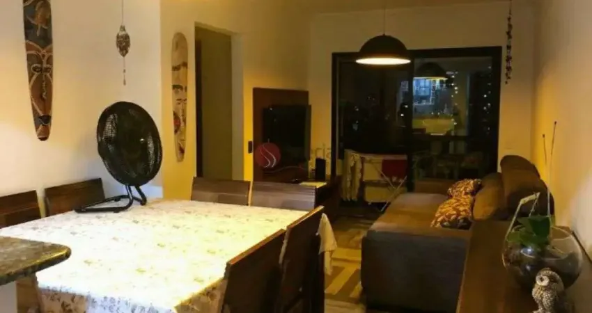 Apartamento com 2 Quartos na Penha à Venda