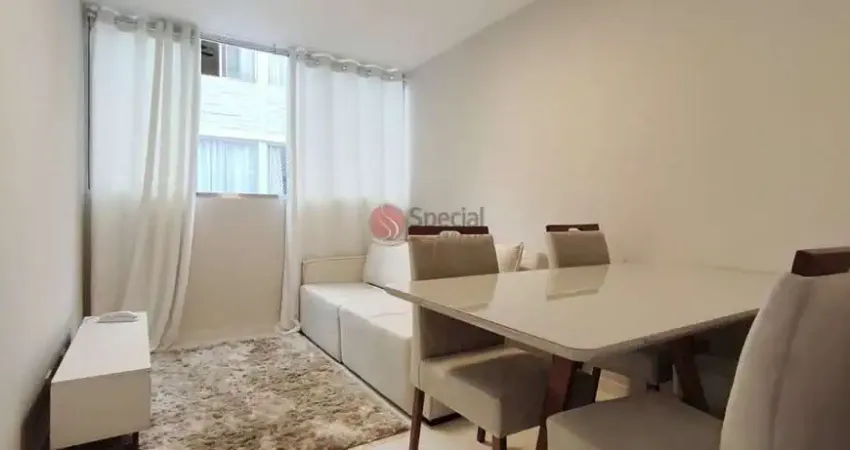 Apartamento com 2 quatos e 1 vaga no Tatuapé.