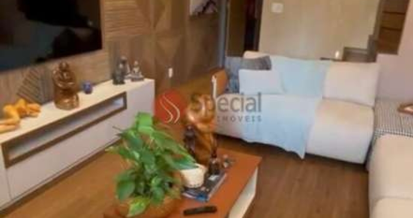 Sobrado em condomínio fechado na Vila Carrão.
