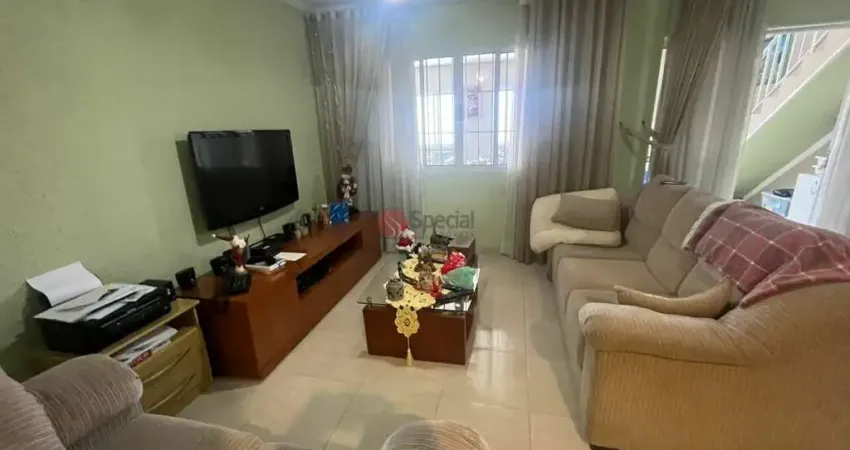 Sobrado com duas moradias na Vila Formosa.