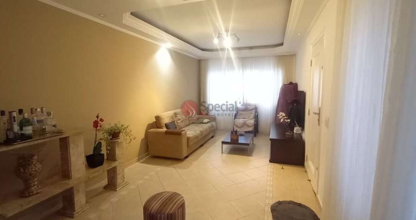 Sobrado  à venda, com 5 dormitórios e 2 suítes, entrada lateral no Jardim Anália Franco, São Paulo