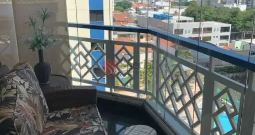Apartamento com 3 suítes e 3 vagas de garagem próximo a Rua Apucarana