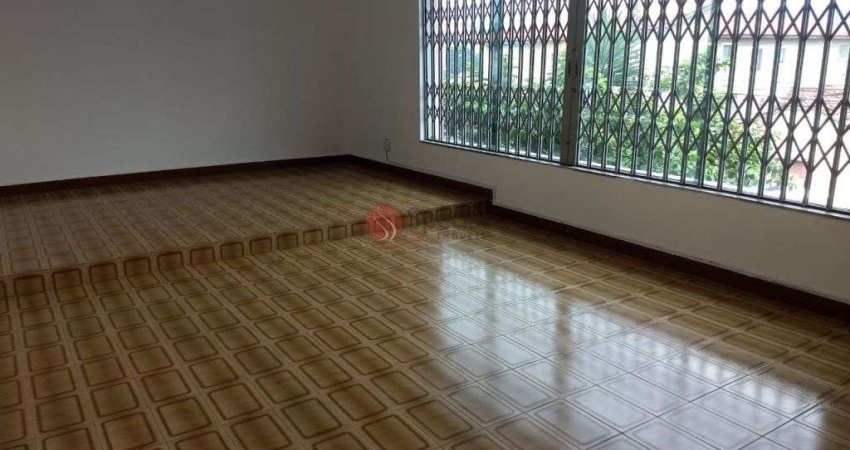Excelente casa com piscina na Água Fria