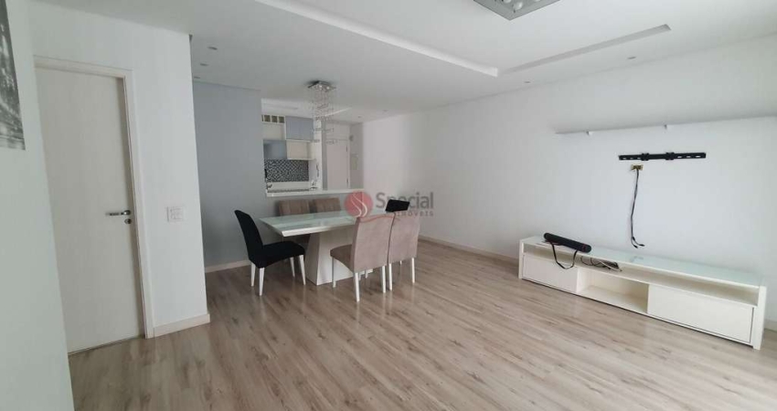 Apartamento  no Anália Franco próximo ao Shopping.