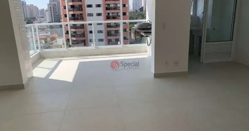 Apartamento no Tatuapé com 3 dormitórios e 3 vagas.