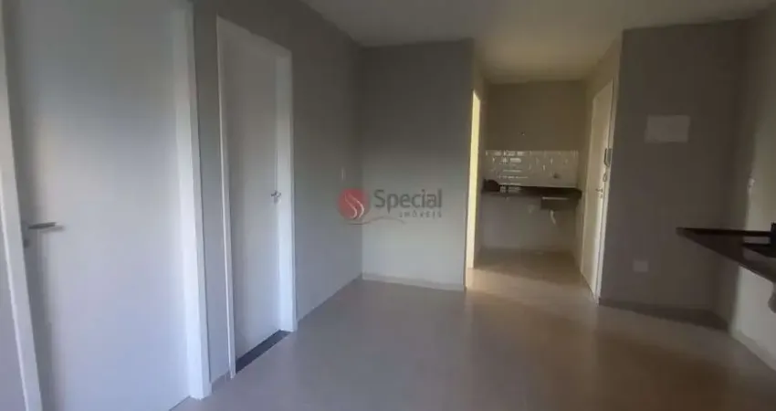 Apartamento no Belém com 2 dormitórios e terraço para churrasqueira.