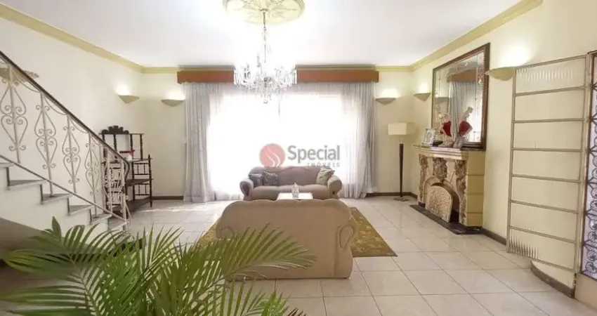 Sobrado no Belenzinho com 6 quartos,  4 banheiros, 10 vagas . Venda ou Locação.