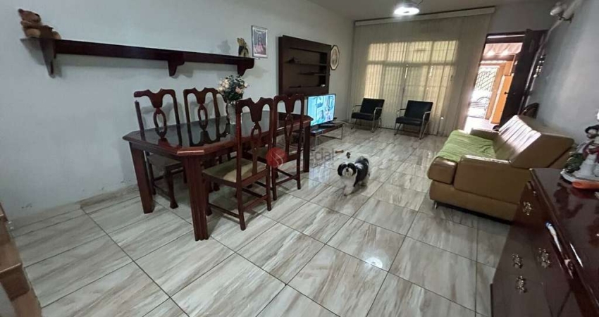 Sobrado no Tatuapé em uma ótima localização no bairro.