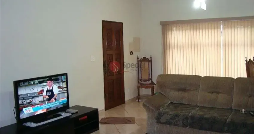 Sobrado 260 m² de terreno , 3 dormitórios, 1 suíte,  sala e cozinha amplas, 2 vagas Vila Formosa.
