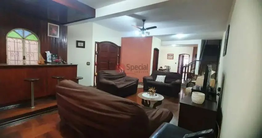 Sobrado Tatuapé  3 dormitórios, 3 vagas de garagem!