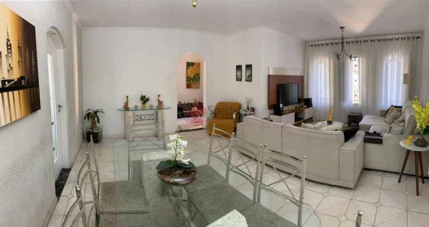 Sobrado  Alto Padrão à venda com 240m² com 3 quartos e 6 vagas na  Penha.