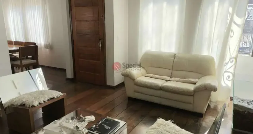Sobrado no Tatuapé com 315 metros à venda com 4 dormitórios,  3 suítes.