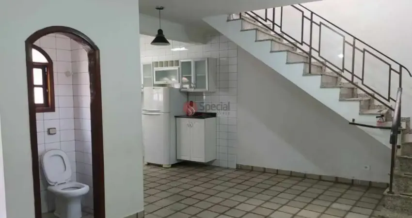 Sobrado no Tatuapé com 2 suítes, 5 vagas, 5X20, próximo ao Metrô Carrão.