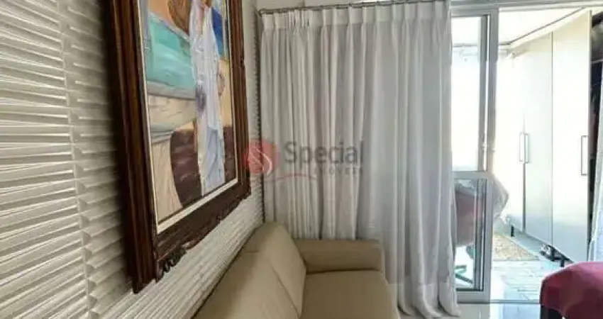 Studio novo no Tatuapé com 1 quarto em andar alto, à 200 metros Metrô Carrão.