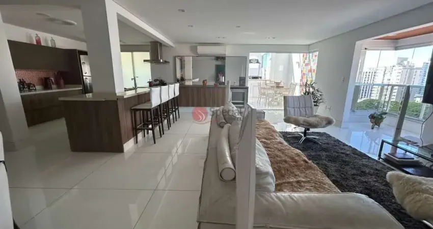 Cobertura reformada na Vila Formosa,180 metros, 2 dormitórios, 3 vagas, próximo ao Parque Ceret.