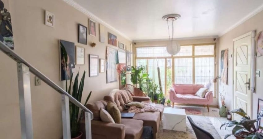 Casa com 2 quartos à venda na Avenida Norberto Mayer, 56, Vila Carrão, São Paulo