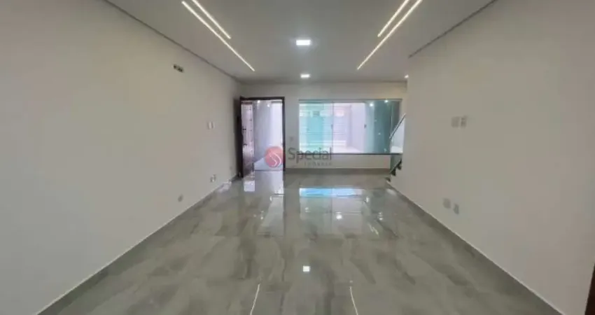 Sobrado à venda na  Vila Carrão com 220 metros.