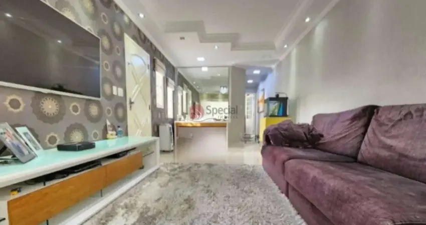Sobrado a venda no Jardim Têxtil, 230 m².