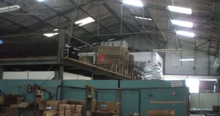 Galpão à venda ou locação, São Mateus com 1100 m². Terreno 30X37