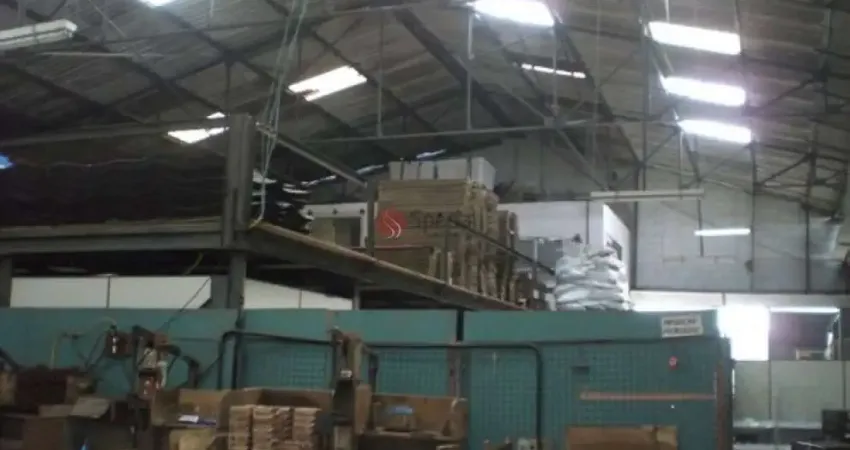 Galpão à venda ou locação, São Mateus com 1100 m². Terreno 30X37