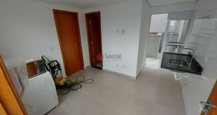 Apartamento à venda na Vila Esperança de 28 metros com 1 dormitório.