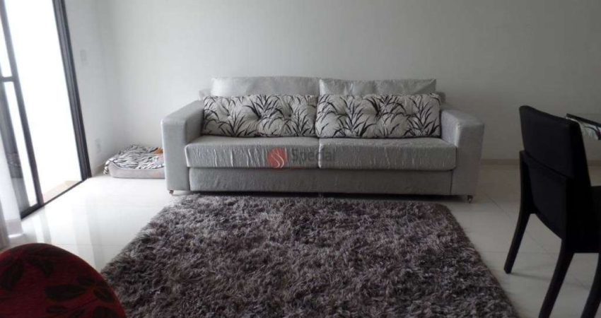 Apartamento no Jardim Anàlia Franco  com localização excelente.