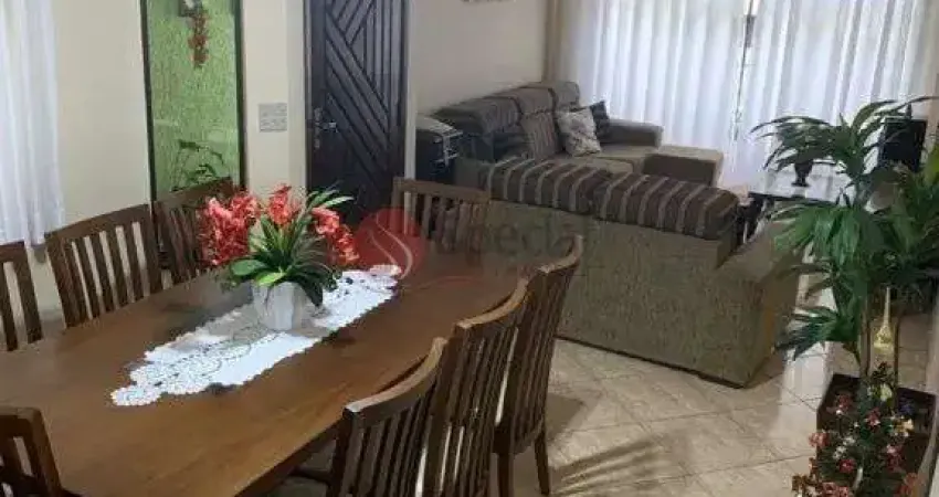 Lindo sobrado na Vila Formosa 4 dorm e 4 vagas. Próximo ao Ceret