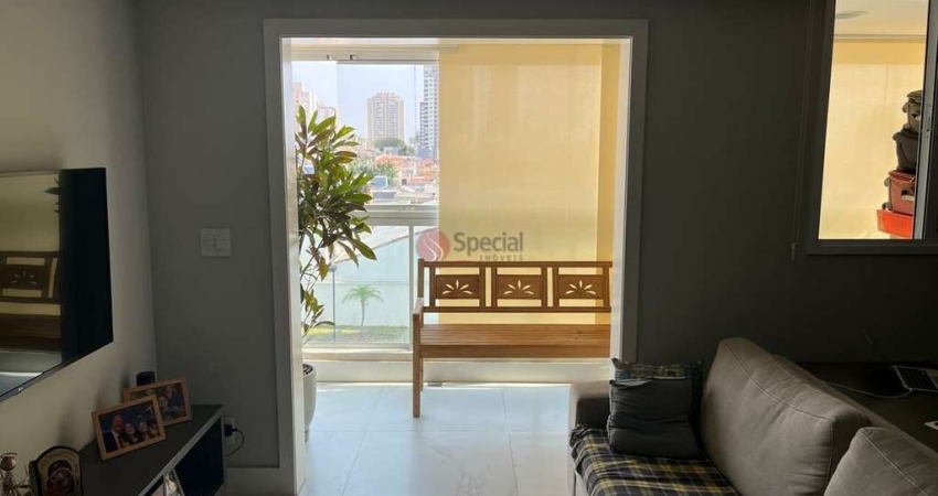 Apartamento de 75 metros na  Vila Carrão.