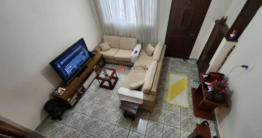 Sobrado à venda Belenzinho, próximo ao Metrô, 2 dormitórios.