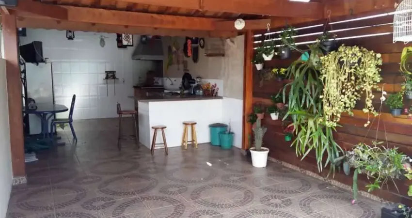 Lindo Sobrado com Varanda Gourmet, reformado na V. Rica;