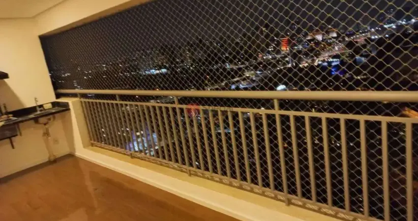 Apartamento  todo reformado, piso vinílico,  2 dormitórios, 1 suíte.