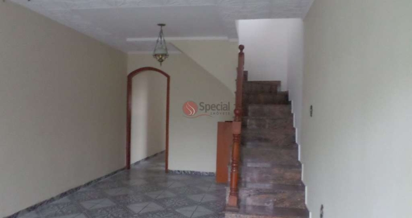 Sobrado com 4 quartos para locação no Jardim Vila Formosa.