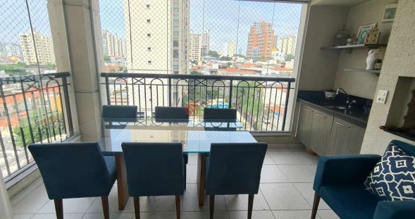 Apartamento no Tatuapé com 3 dormitórios, 1 suíte, 2 vagas, varanda gourmet.