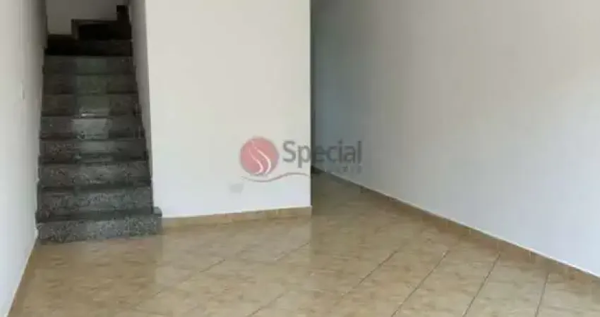 Sobrado em condomínio para locação na Vila Prudente.
