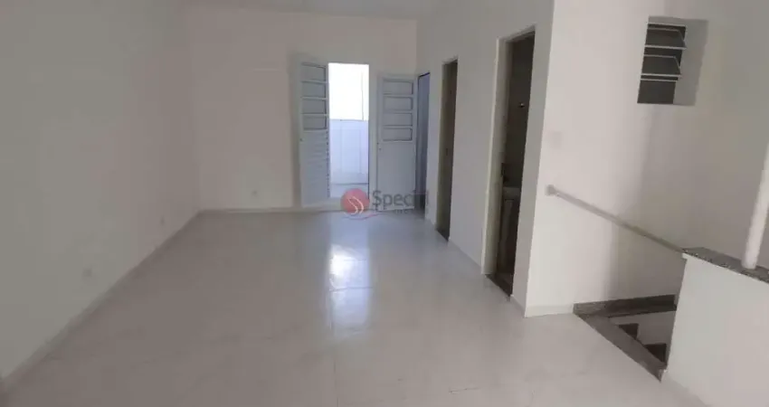 Conjunto comercial com 90m²  para locação com 3 salas e 2 banheiros.