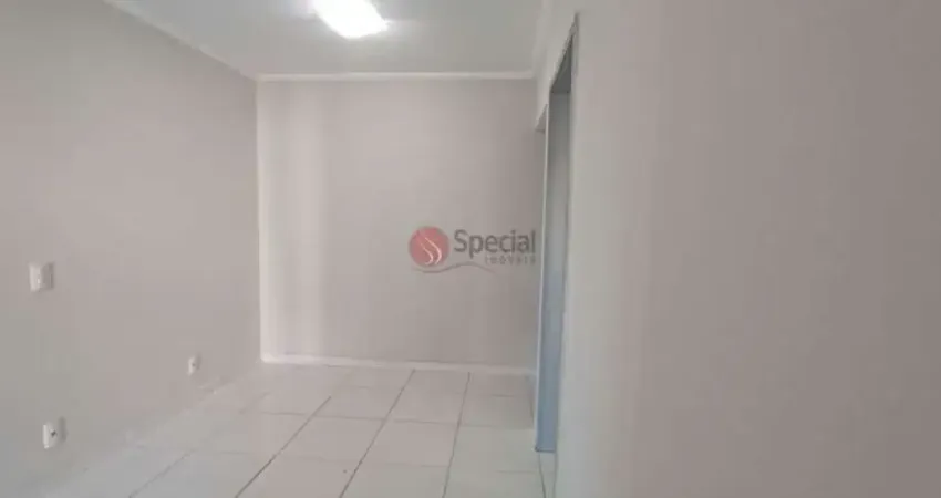Apartamento na Vila Formosa com 2 dormitórios, 1 vaga.