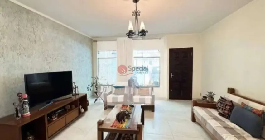 Casa térrea com 3 quartos para compra no Jardim Vila Formosa com 150 metros.