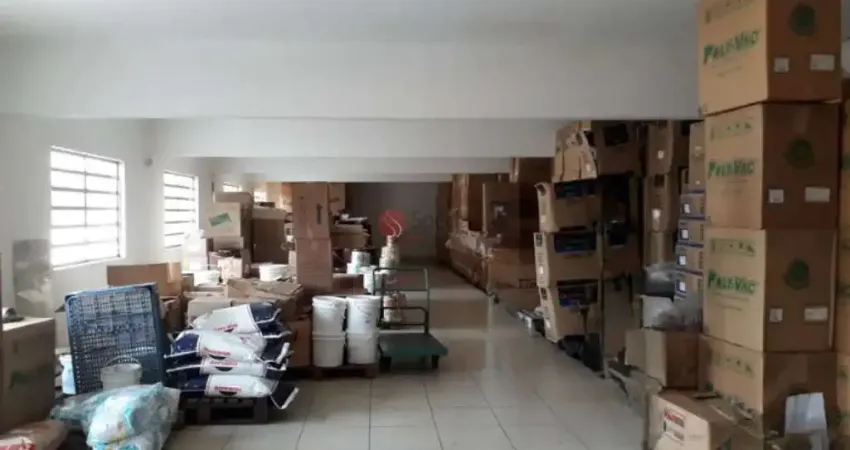 Prédio comercial para venda ou locação no Jardim Vera Cruz.
