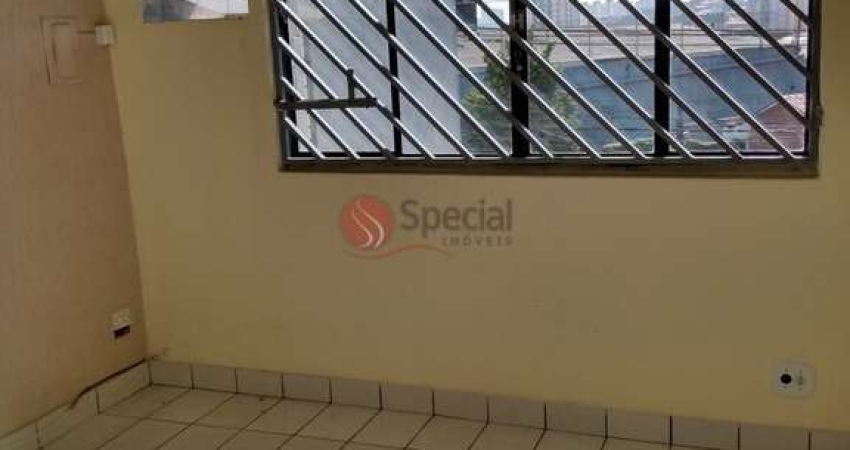 Sala comercial na Vila Carrão.
