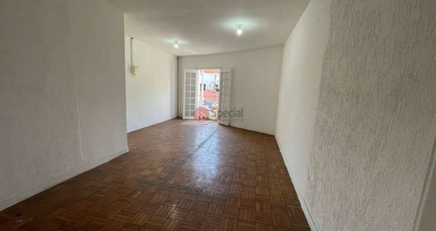 Casa Assobradada na Vila Carrão Residencial / Comercial