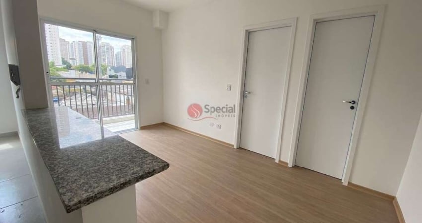Apartamento no Tatuapé  próximo Metrô Carrão e Padaria Marengo.