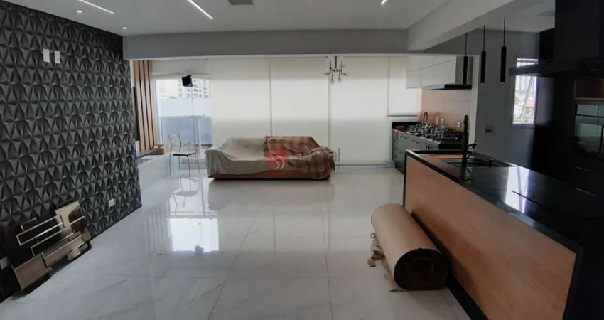 Apartamento  no Tatuapé com 105 metros, 2 suítes,   3 vagas de garagem.