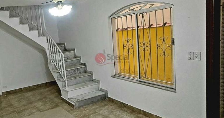 Sobrado com  3 quartos para locação no Jardim Piqueroby.