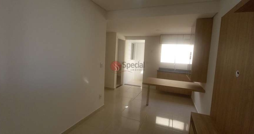 Apartamento mobilado para venda no Tatuapé, 2 dormitórios, sala 2 ambiente, 1 vaga.