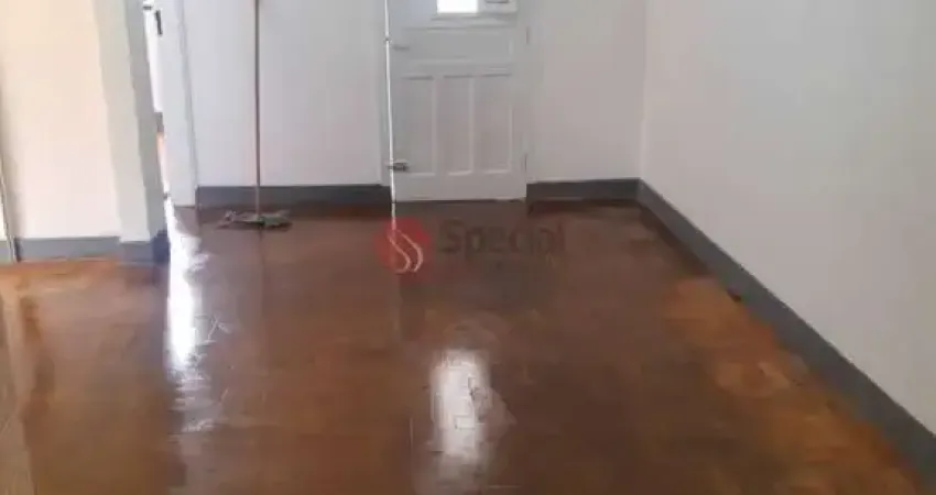 Terreno de 302 metros com 3 casas à venda na Vila Matilde